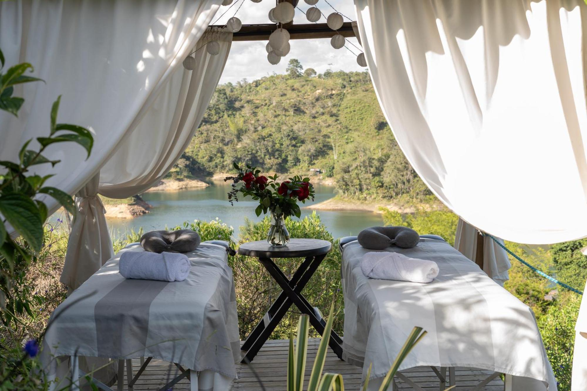Levit Glamping - Hotel Guatape Penol (Adults Only) エクステリア 写真