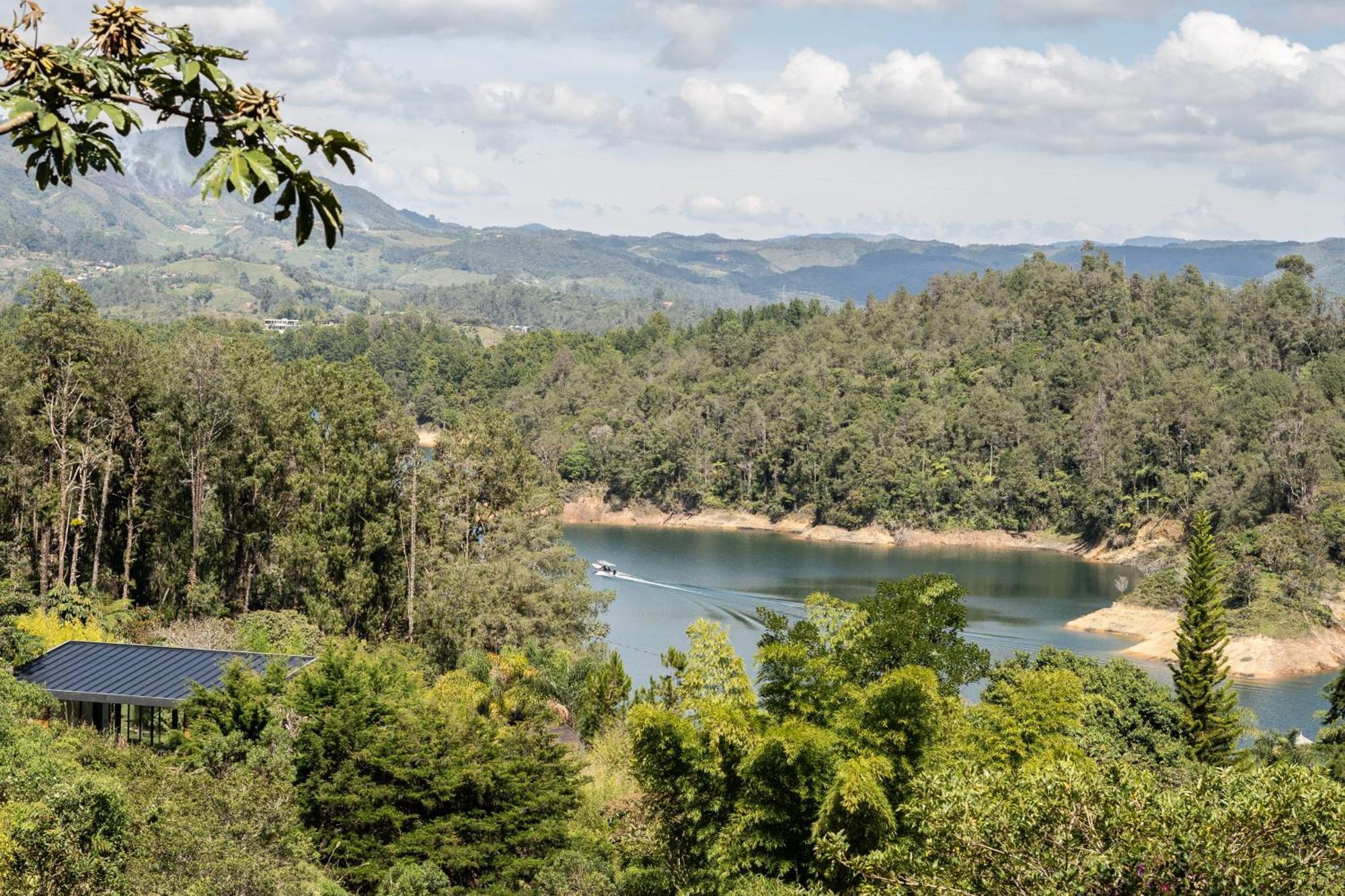 Levit Glamping - Hotel Guatape Penol (Adults Only) エクステリア 写真